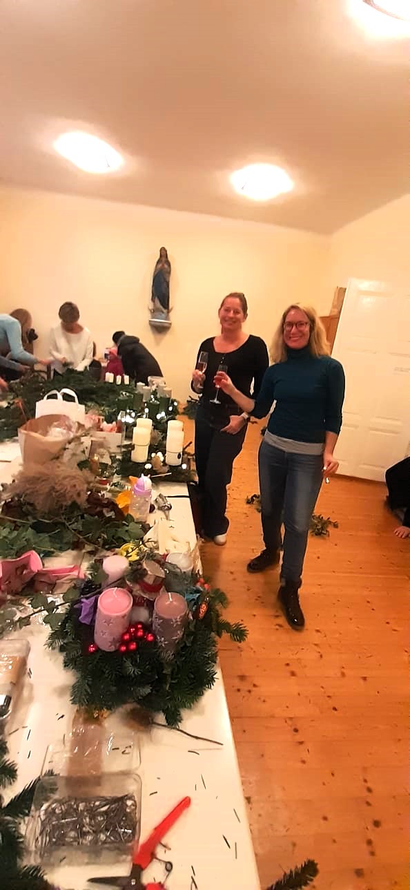 Adventkranzbinden